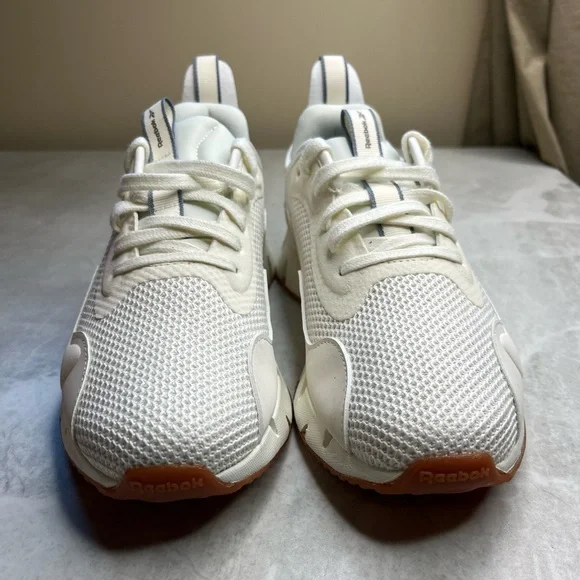 Brand New Reebok Women’s Zig Dynamica Size 8 - Picture 4 of 12